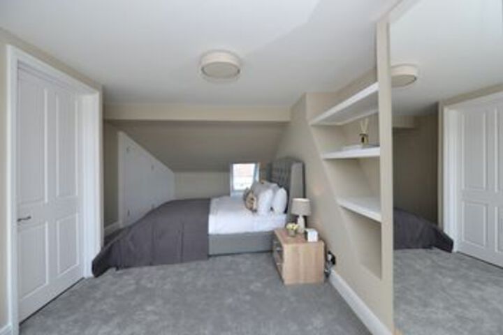 Room 15 of 22