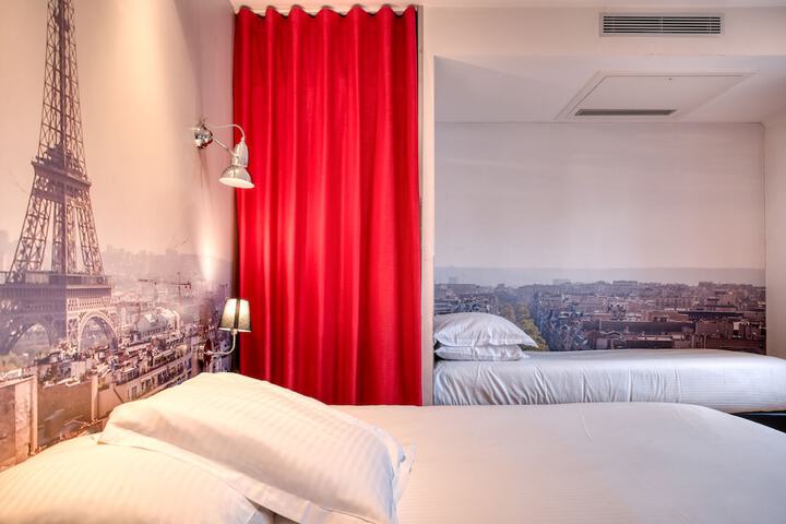 Room 39 of 105