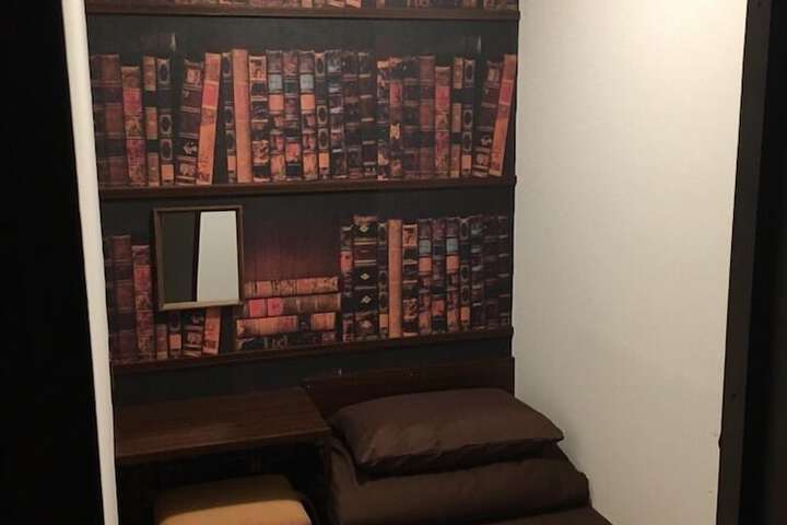 Room 20 of 62