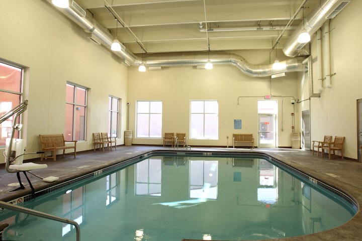 Pools & Facilities