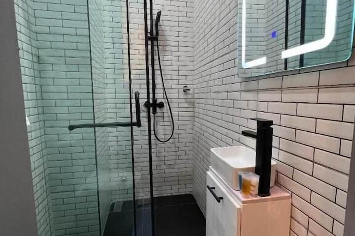Bricks Residence Boutique Hotel & Towers