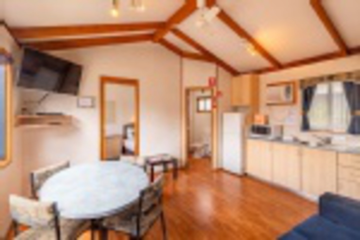 Room 448 of 611