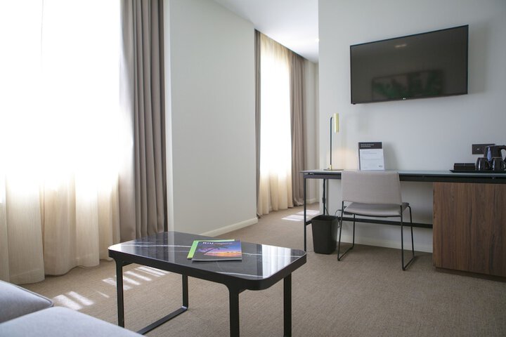 Room 9 of 202