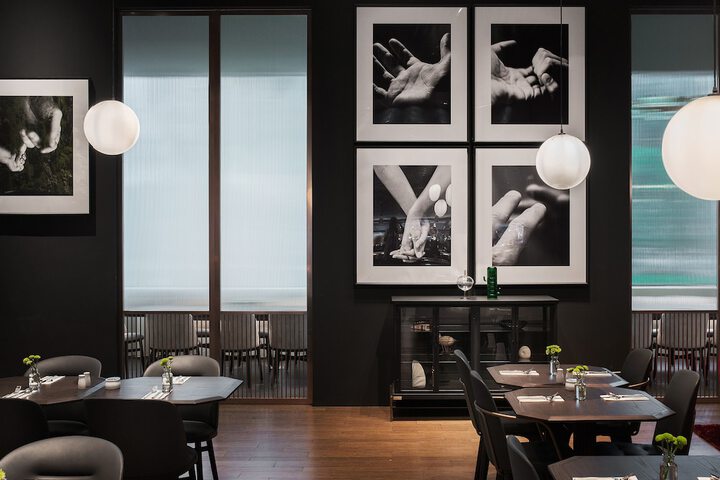 Dining 47 of 63