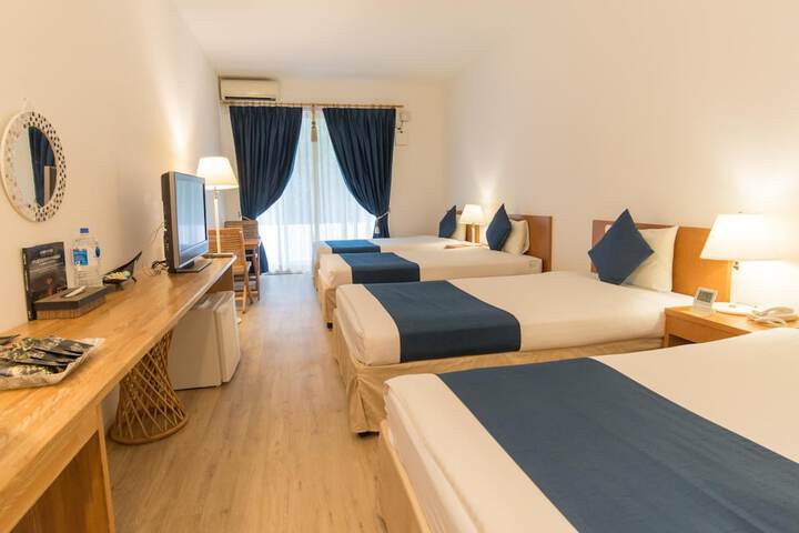 Room 16 of 56