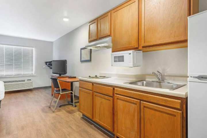 Private kitchenette