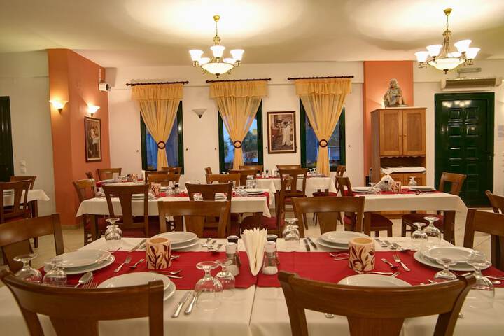 Dining 123 of 177