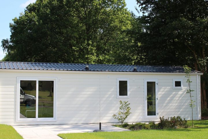 Tidy Furnished Chalet 1 km From a National Park in IJhorst