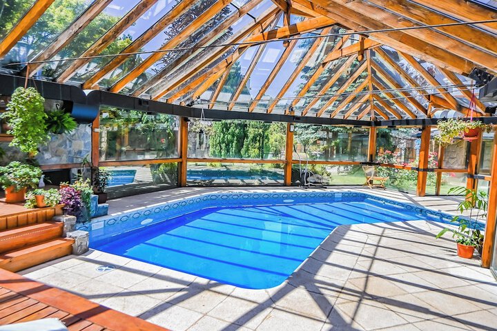 Pool 24 of 36