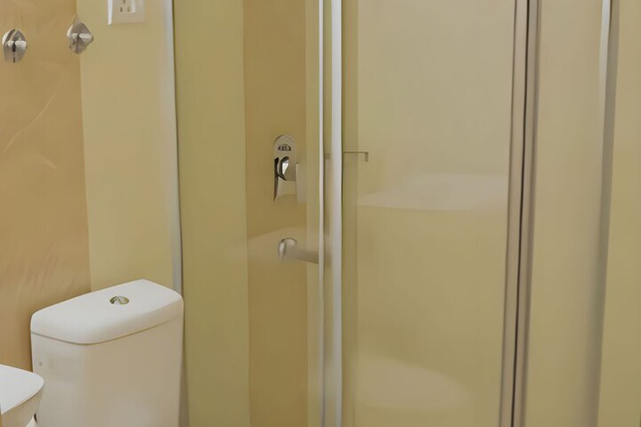 Room 14 of 26