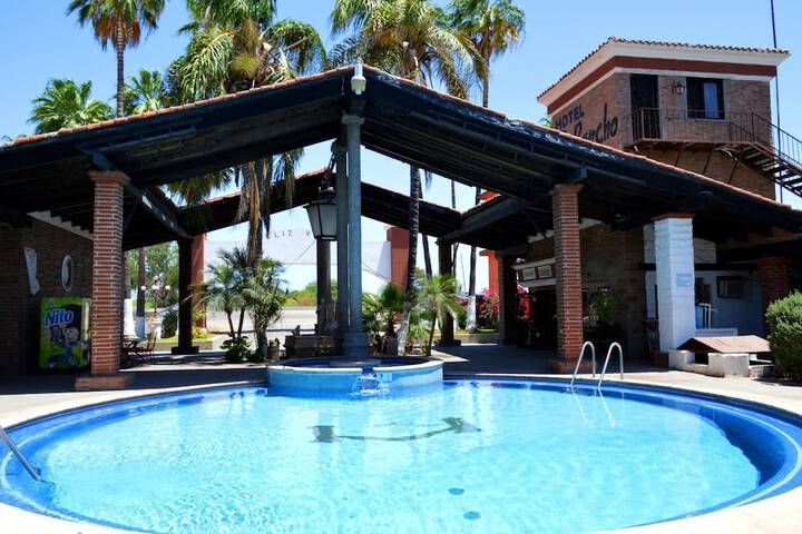 Pool Hotel