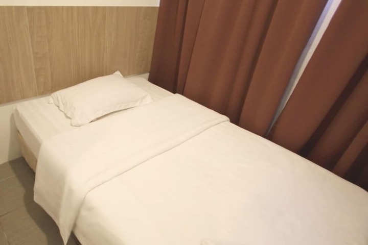 Room 20 of 27