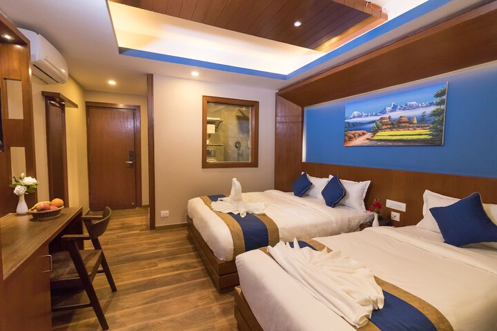 Room 12 of 42
