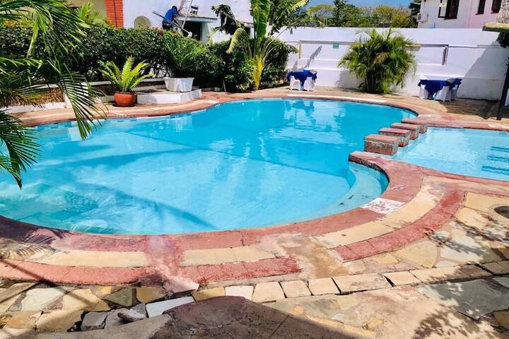 Pool 49 of 75