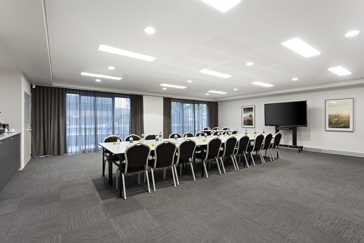 Meeting 33 of 39