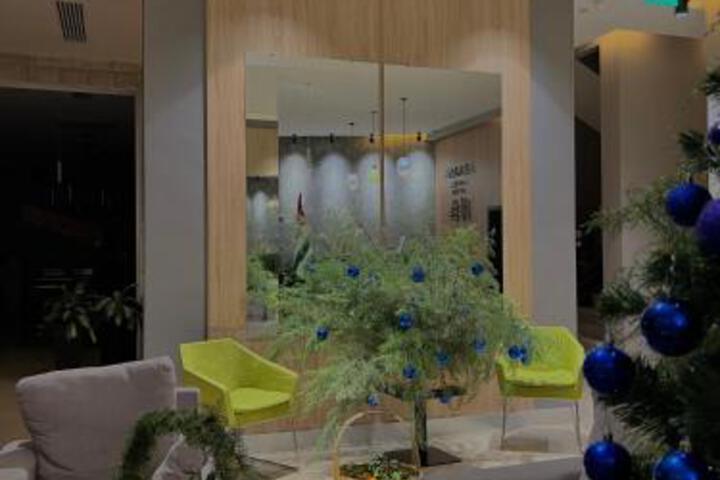 Ballroom/Hall 7 of 44