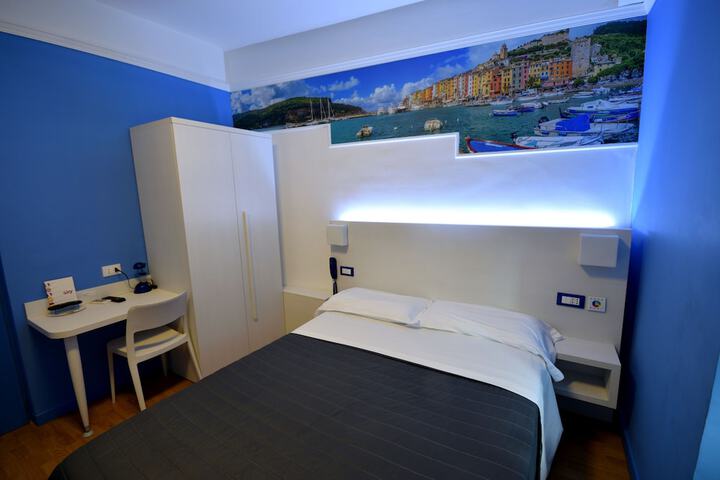 Room 20 of 51