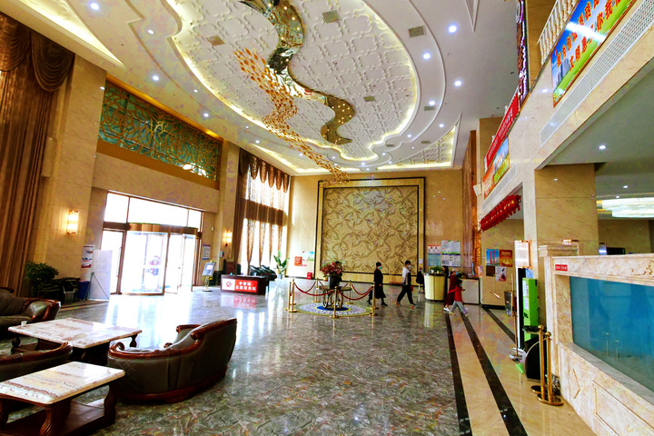 Hotel Interior 7 of 22
