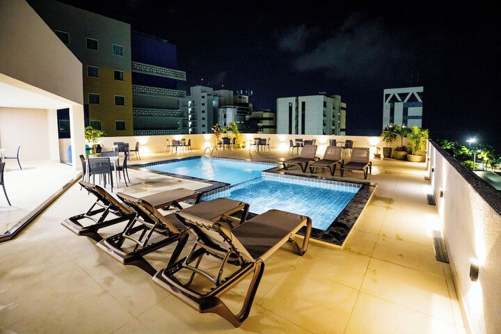 Hotel with Pool