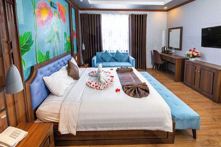 Room 8 of 39