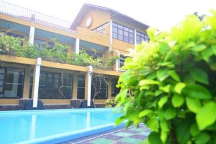 Hotel 80 of 112