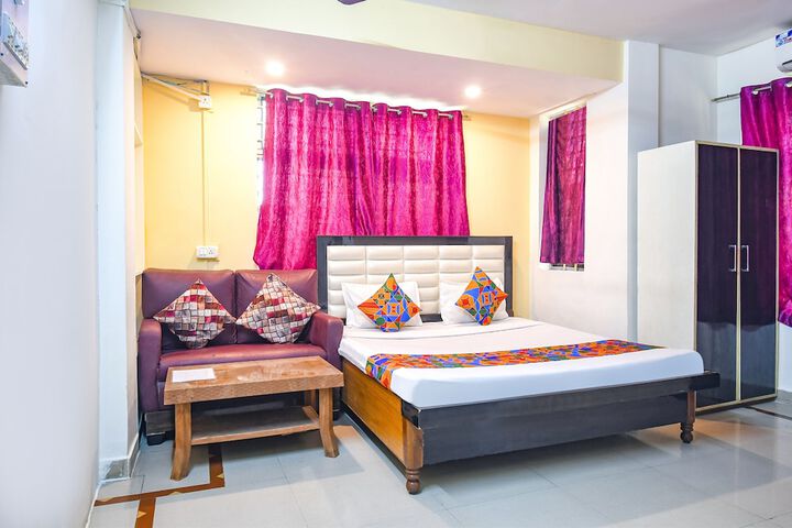 Room 19 of 29