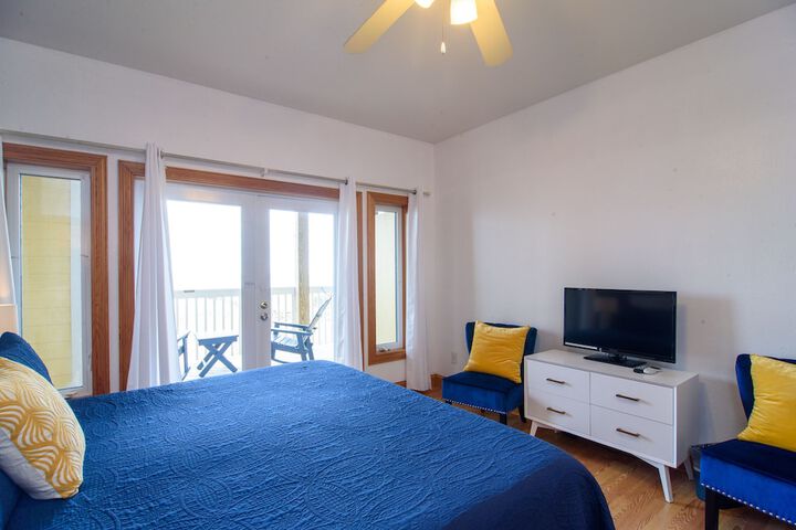 Room 52 of 187