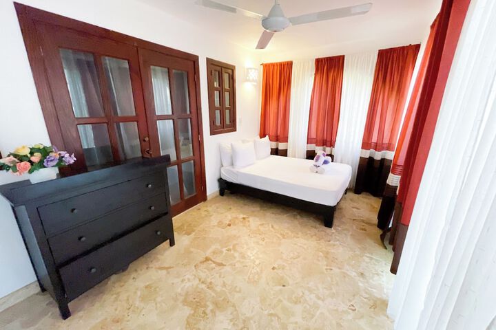 Room 15 of 267