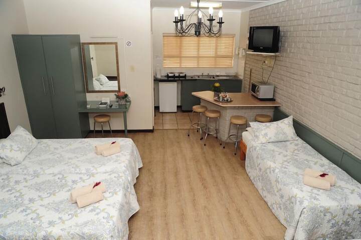 Room 5 of 24