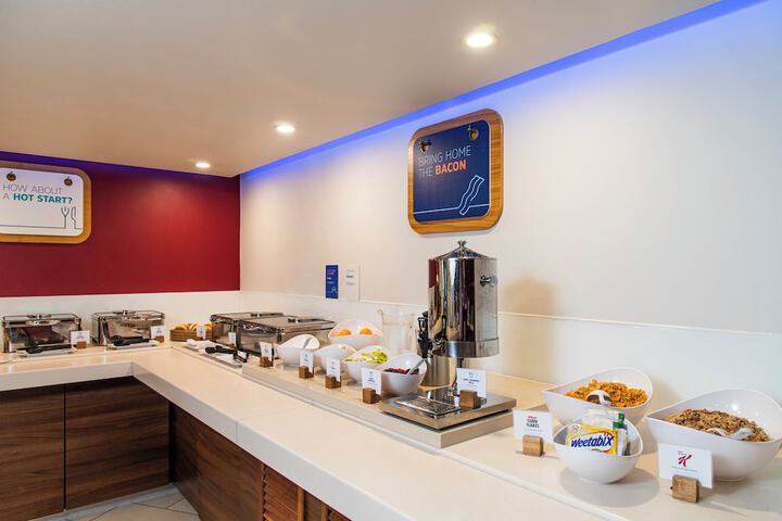 Breakfast buffet