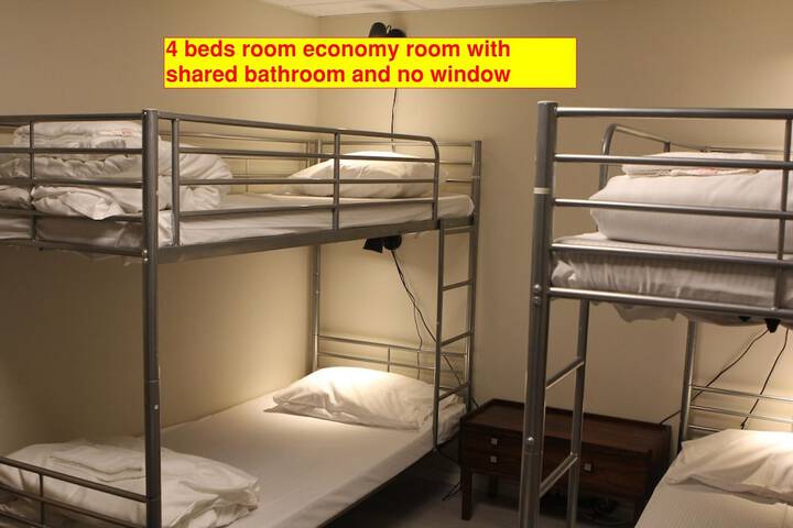 Room 54 of 82