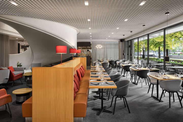 Dining 50 of 90