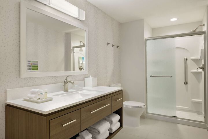 Bathroom shower
