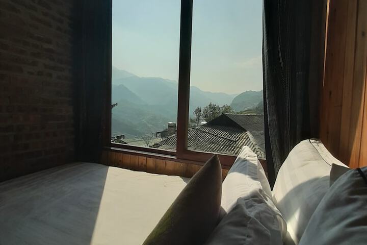Room 7 of 20