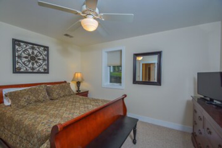 Room 29 of 37