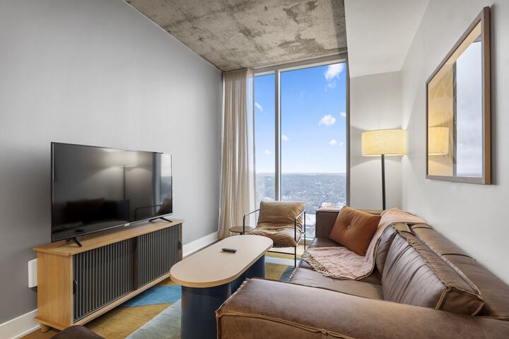 Room 444 of 860