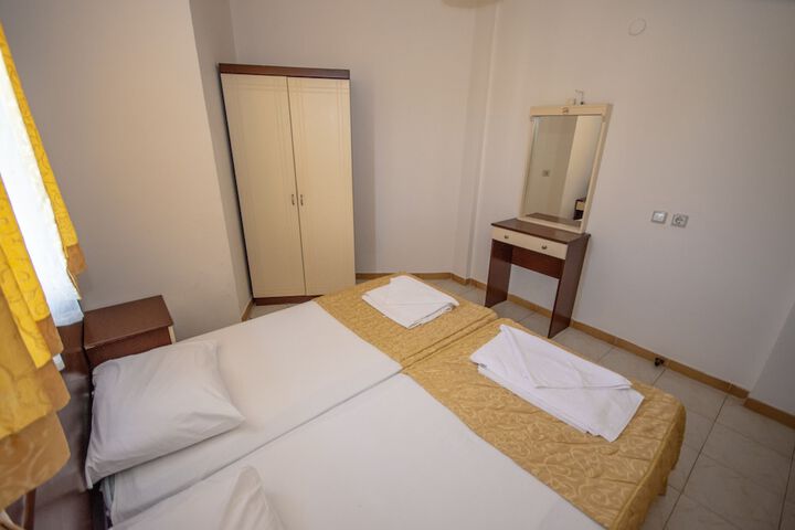 Room 20 of 86