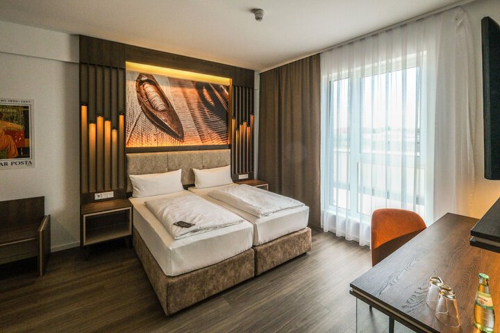 Room 46 of 88