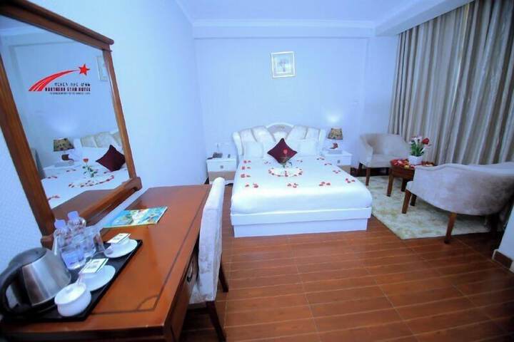 Room 5 of 14