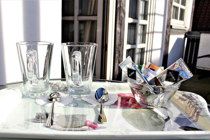 Dining 39 of 52