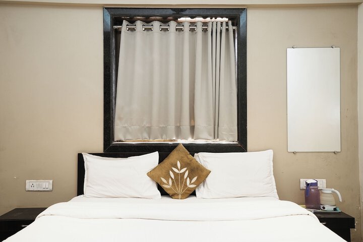 Room 15 of 47