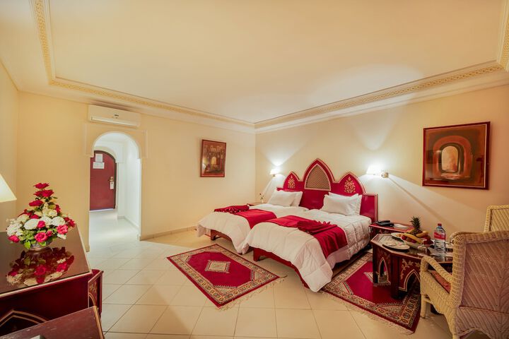 Room 6 of 49