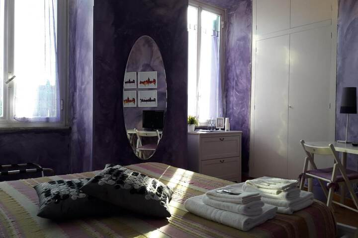Room 16 of 34