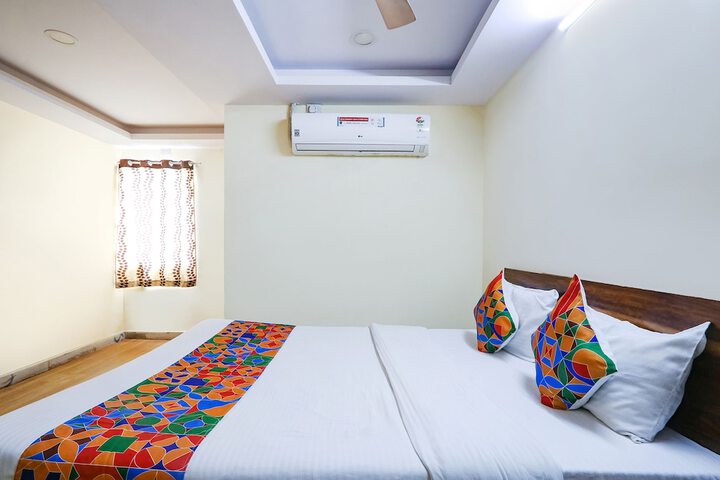 Room 14 of 31