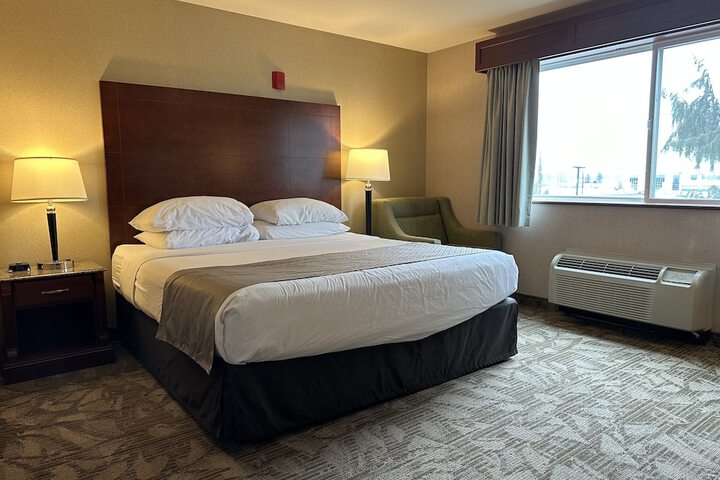 Room 14 of 33