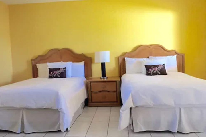 Room 5 of 27