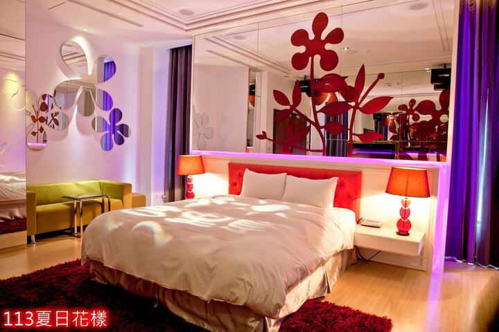 Room 8 of 69