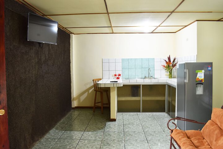 Room 37 of 40