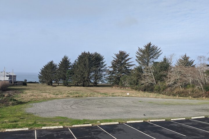 Property Grounds 18 of 27