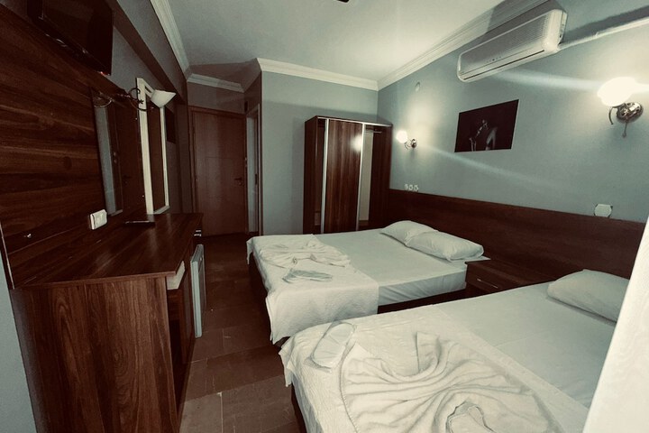 Room 5 of 55